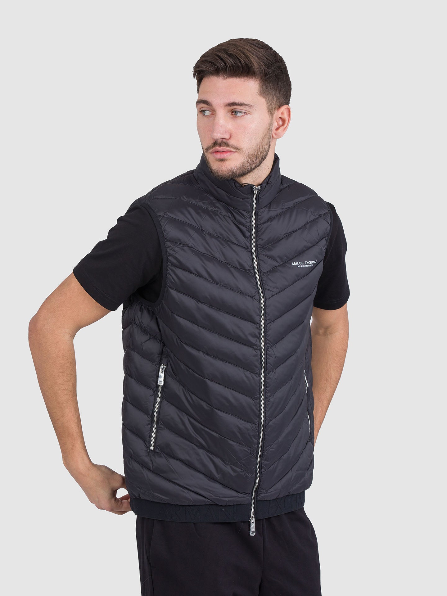 GILET SMANICATO LEGGERO