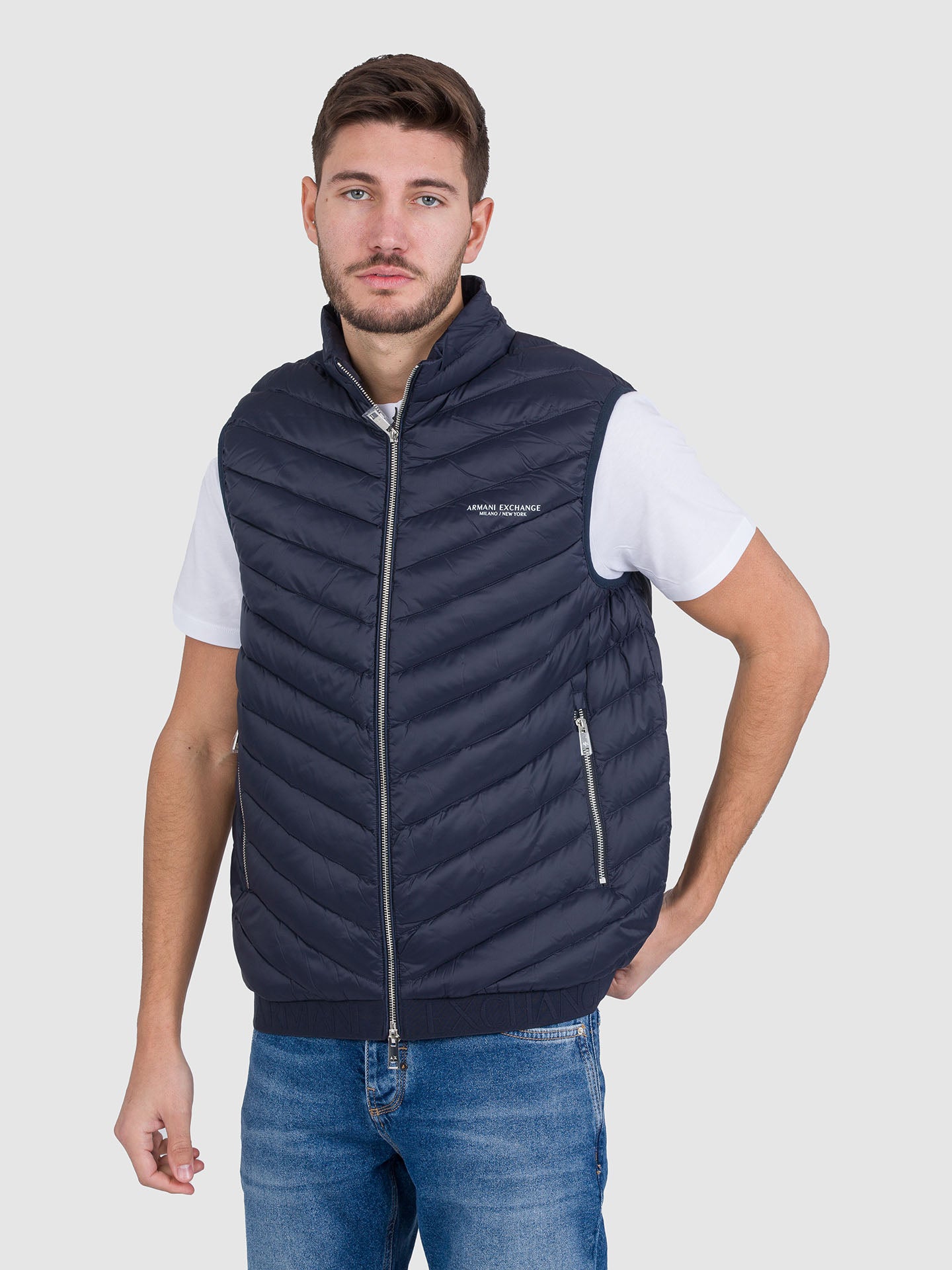 GILET SMANICATO LEGGERO