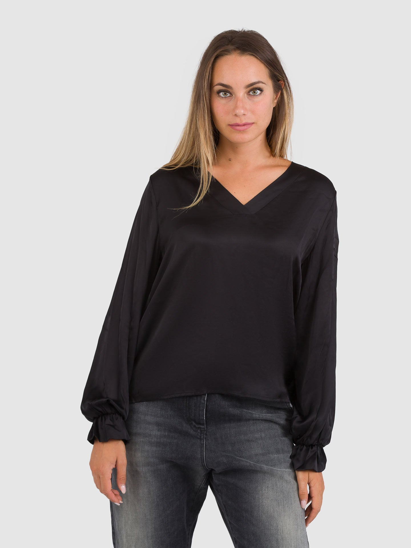 BLUSA SCOLLO V RASO