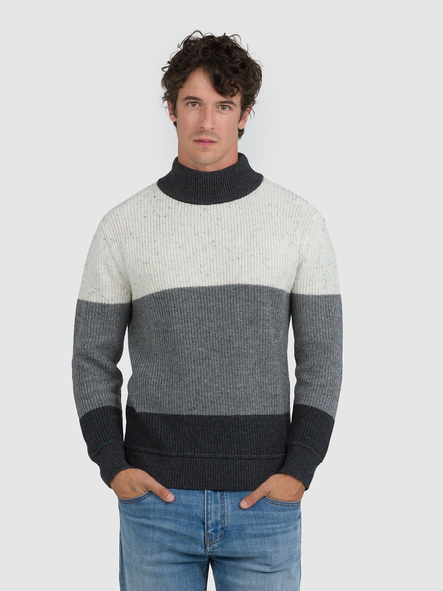 MAGLIA COLLO ALTO TRECCIA