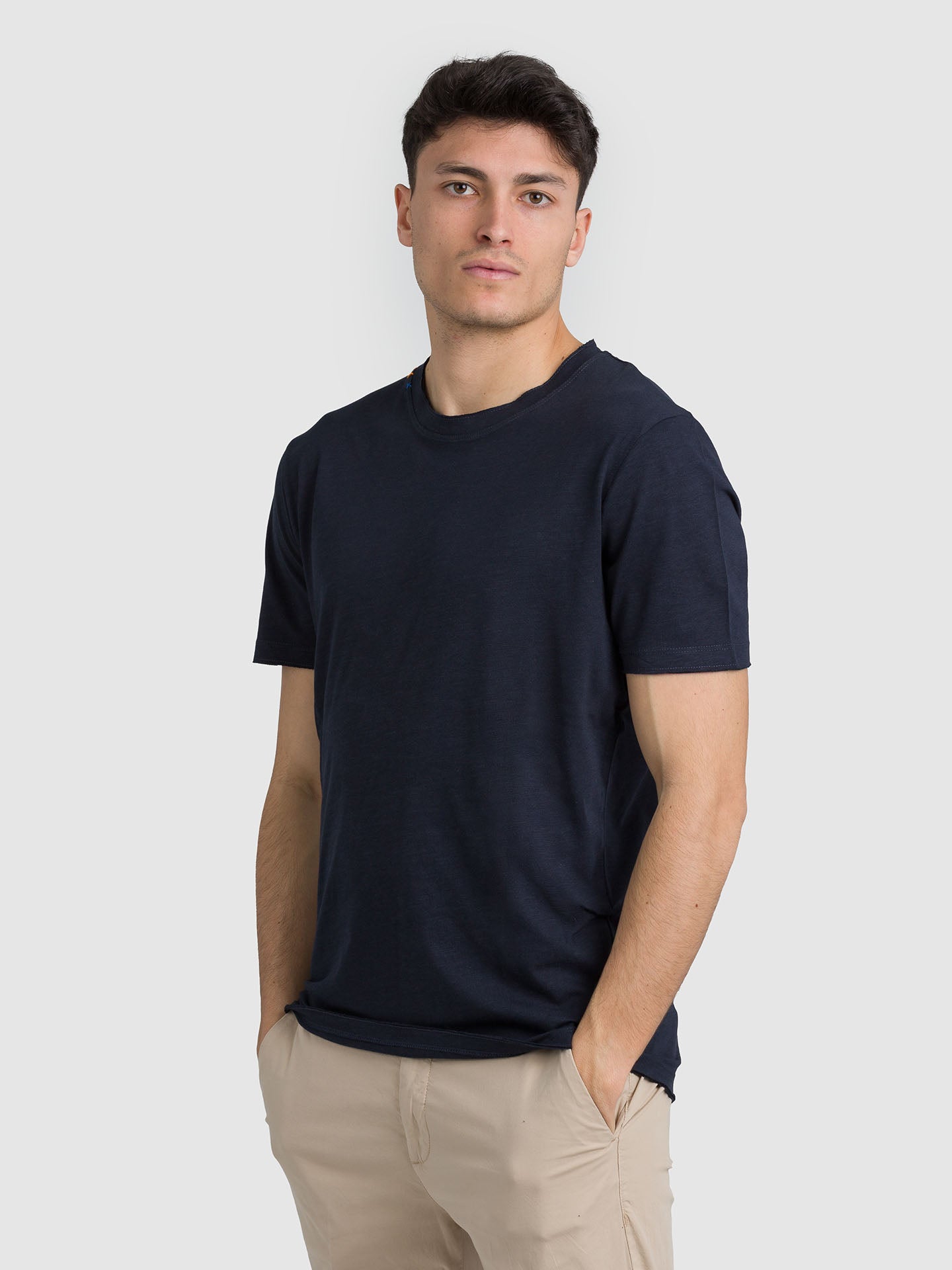 T-SHIRT MANICA CORTA RICAMO
