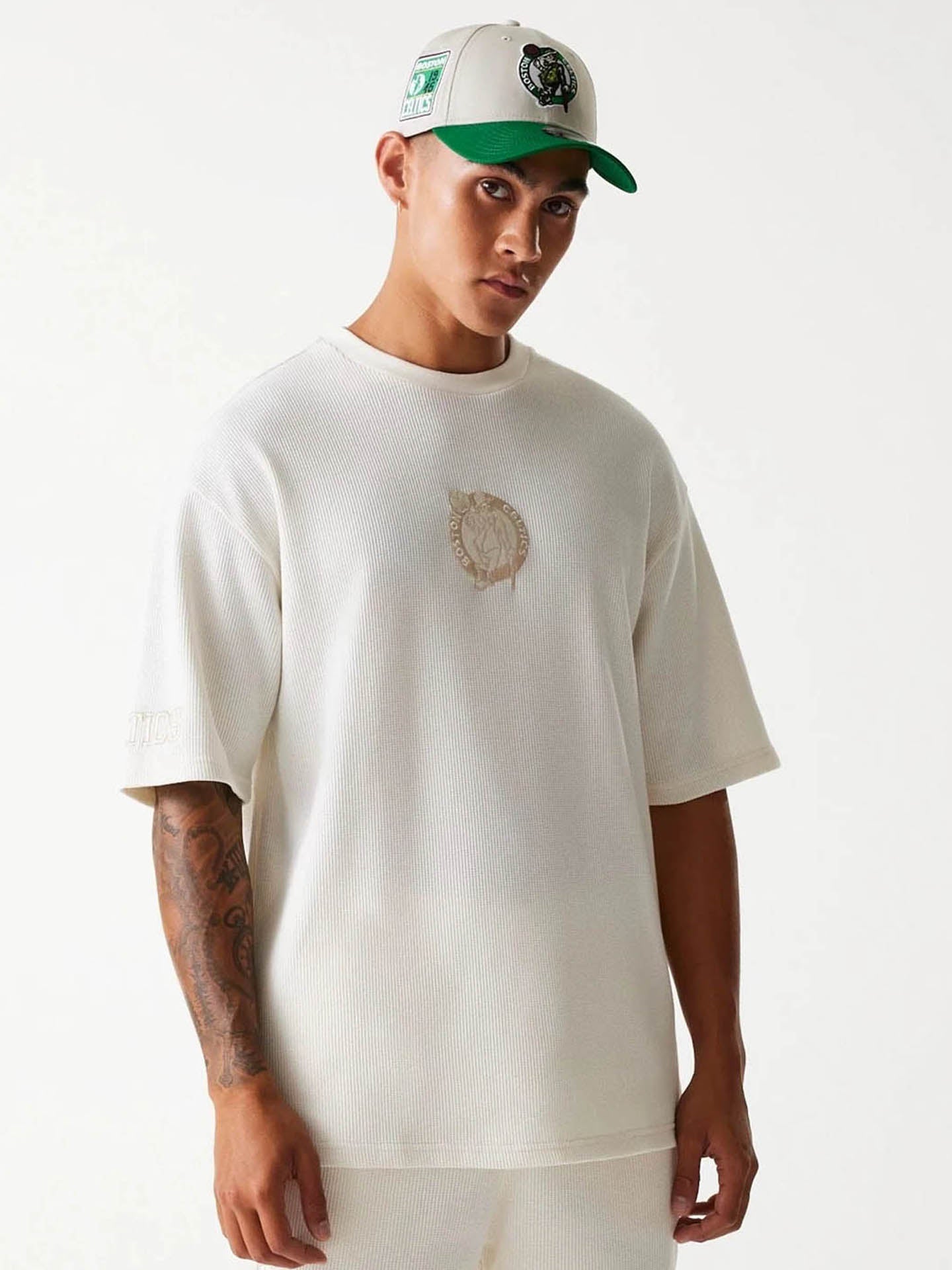 APPAREL MENS APPAREL MALE T-SHIRT -
