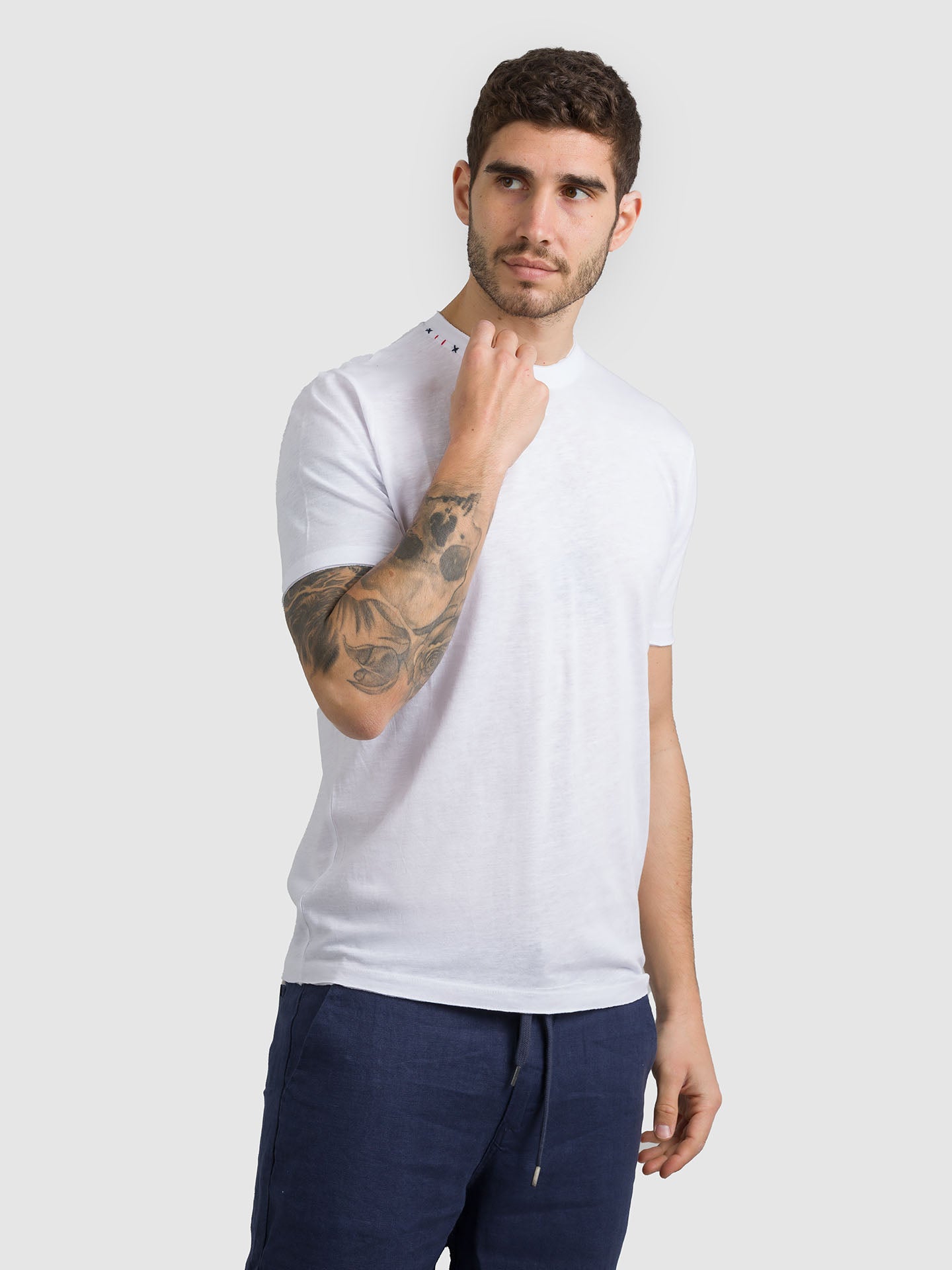 T-SHIRT MANICA CORTA RICAMO