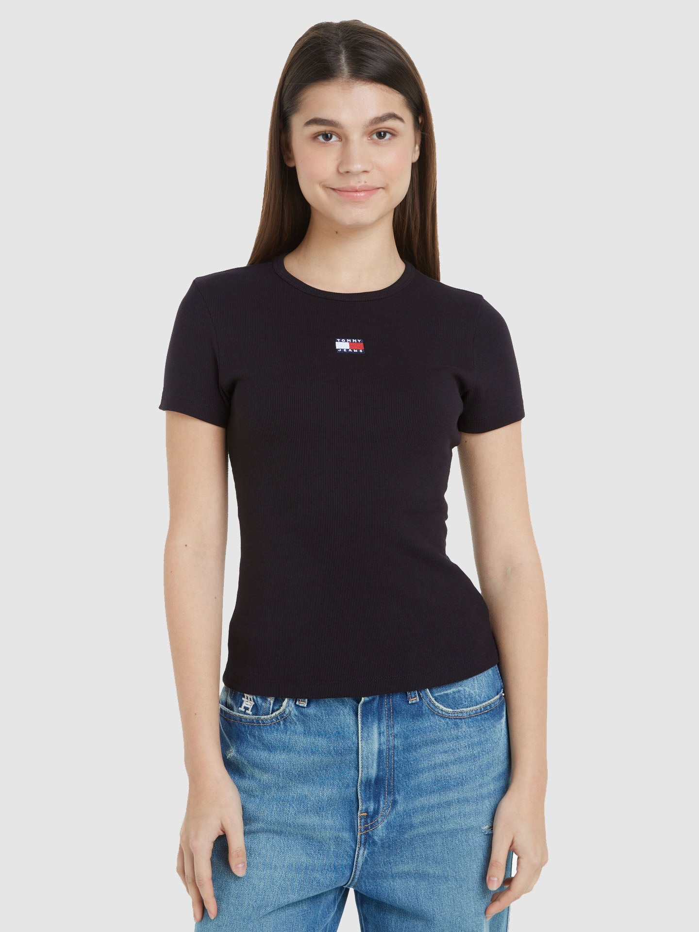 T-SHIRT SLIM RIB BADGE