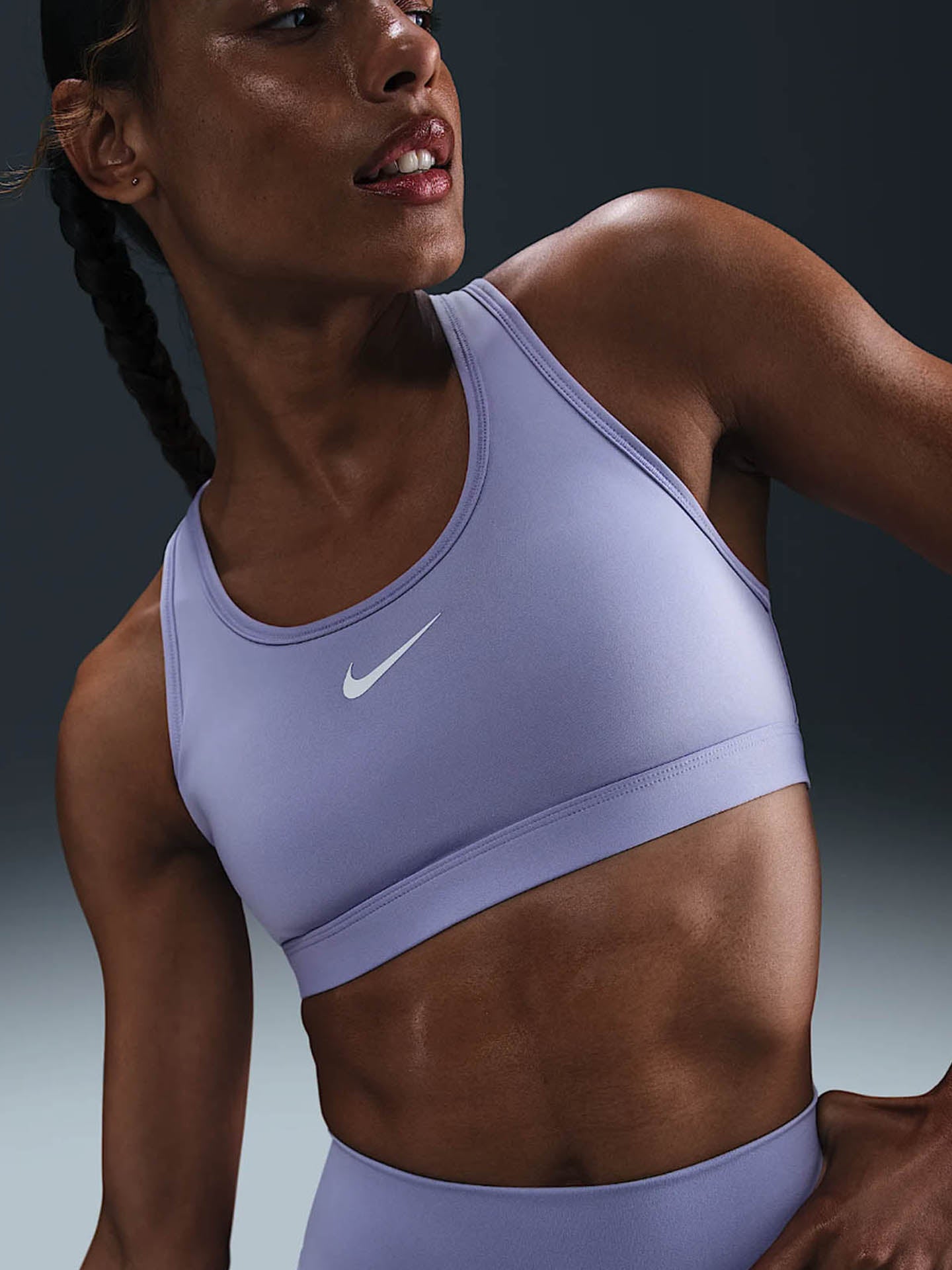 NIKE SWOOSH MEDIUM SUPPORT WOMEN'S