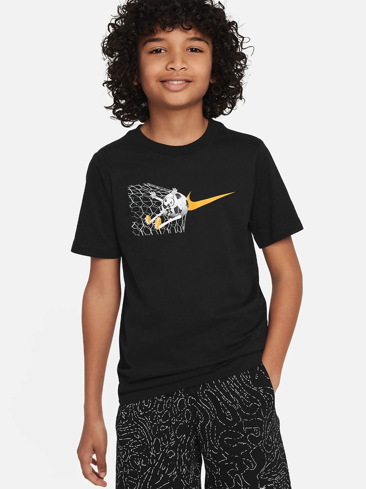 NIKE SPORTSWEAR BIG KIDS' T-SHIRT