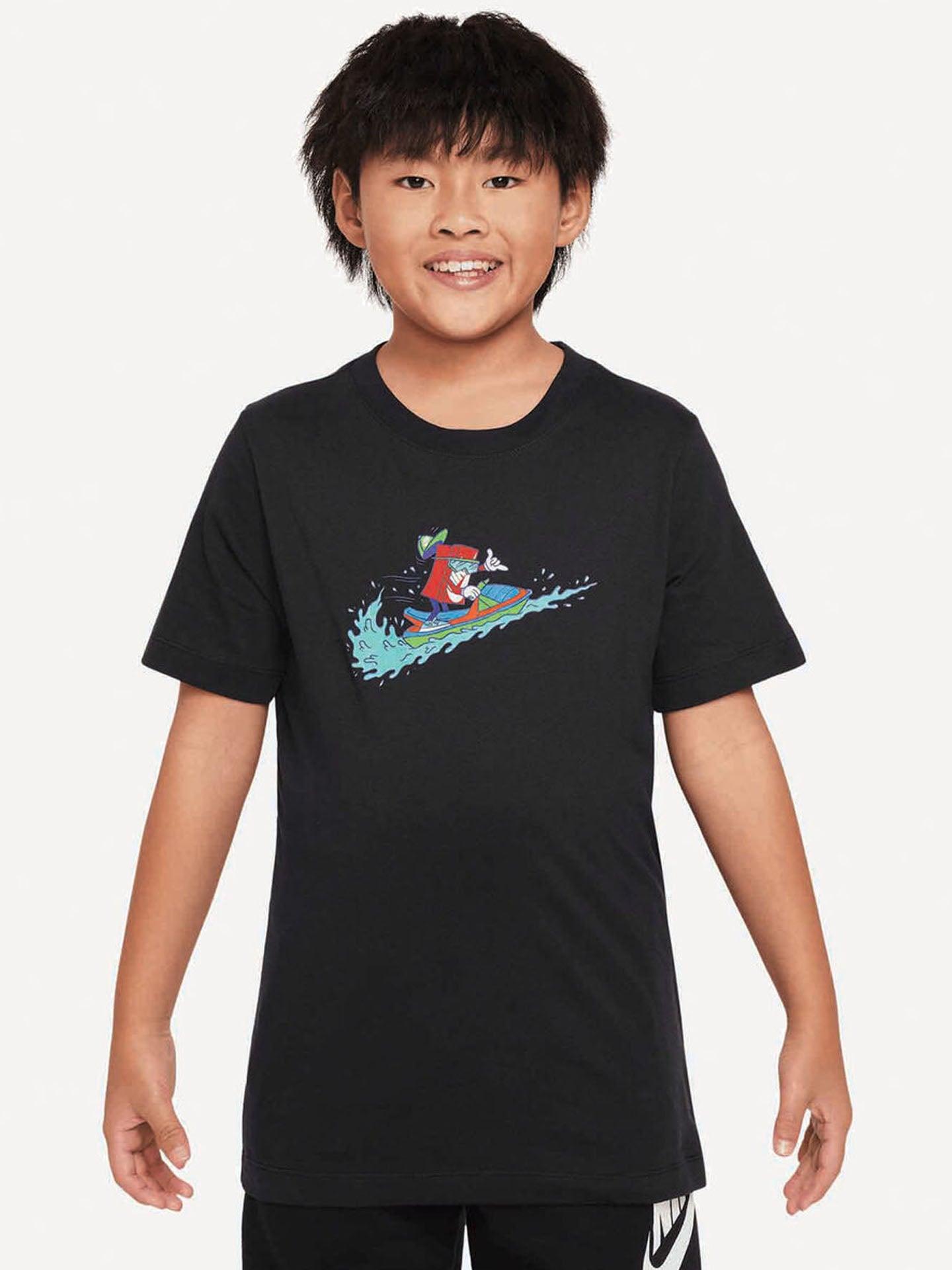 NIKE SPORTSWEAR BIG KIDS' T-SHIRT