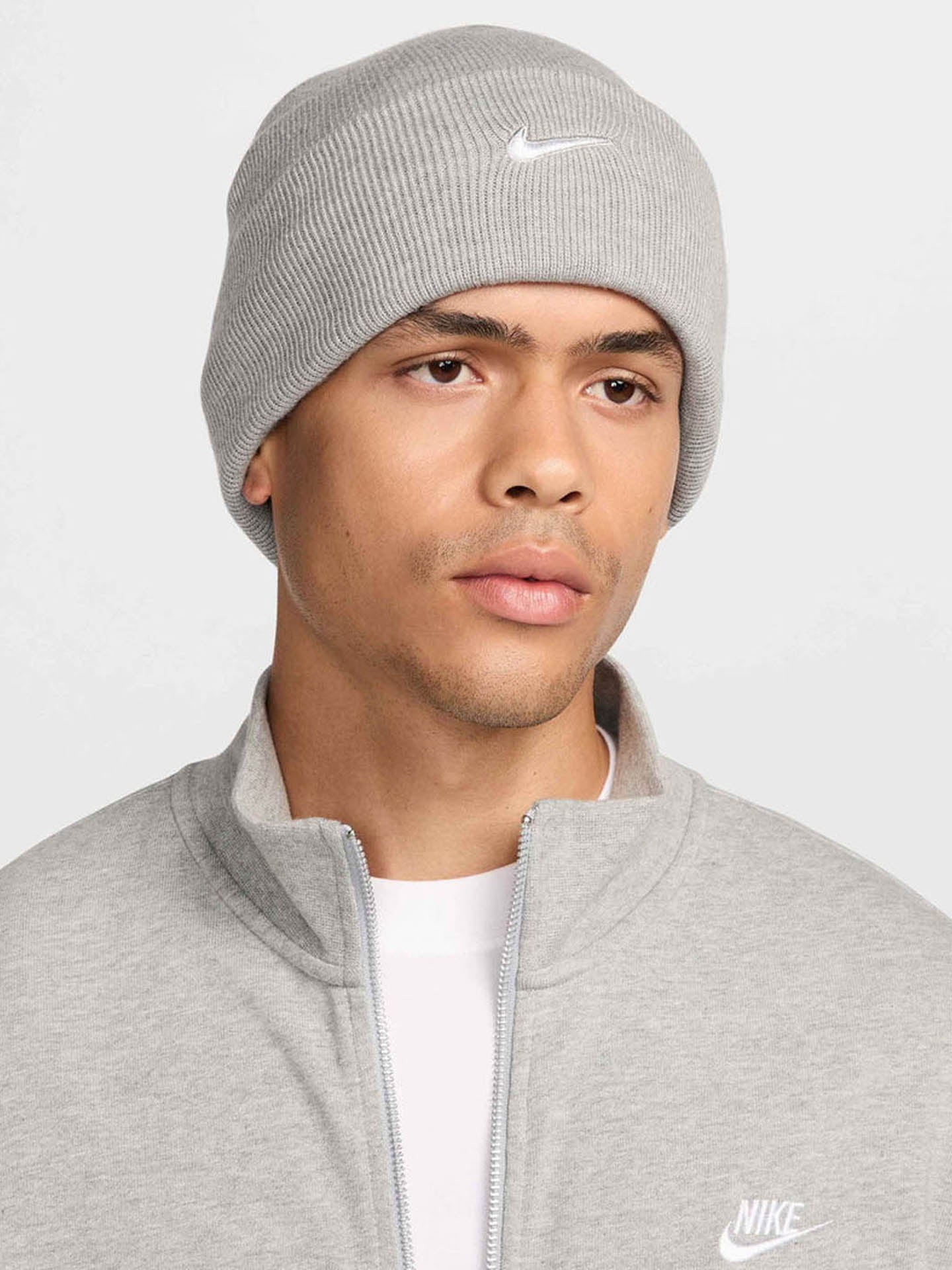 NIKE PEAK SWOOSH BEANIE