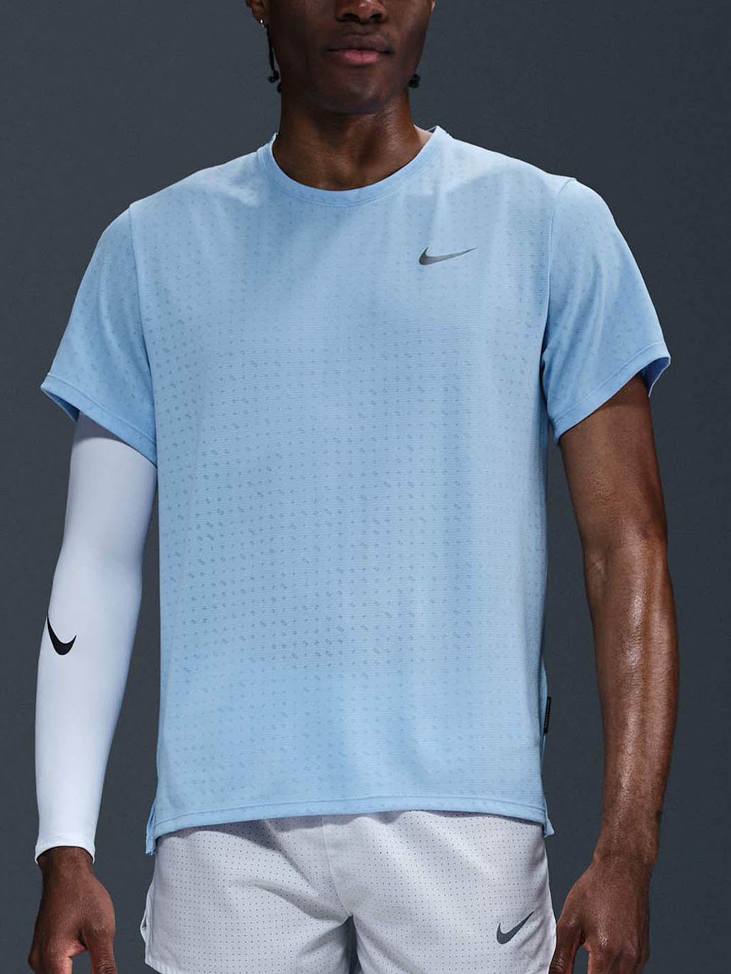 NIKE MILER BREATHE MEN'S DRI-FIT SH