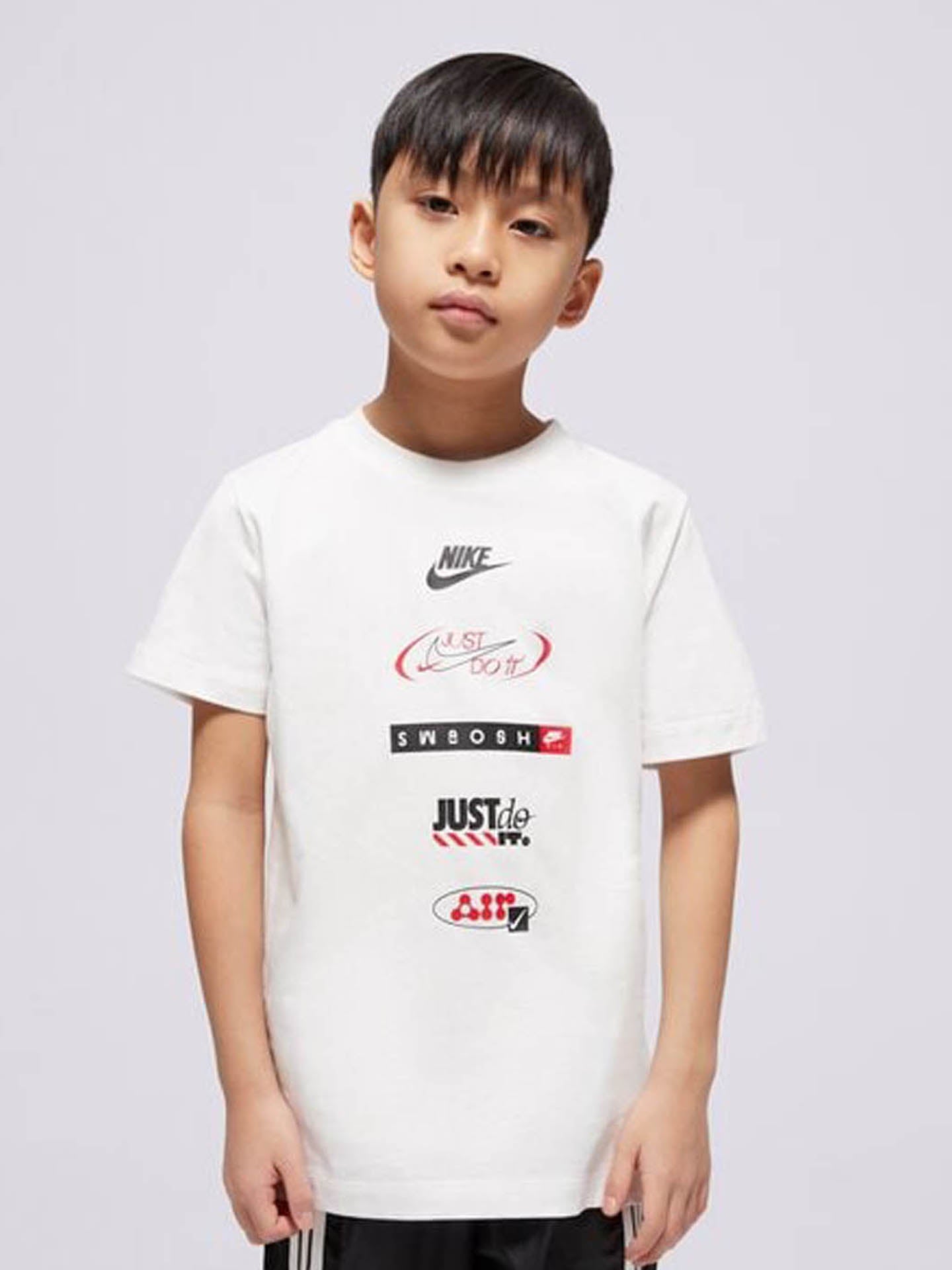 NIKE SPORTSWEAR BIG KIDS' T-SHIRT