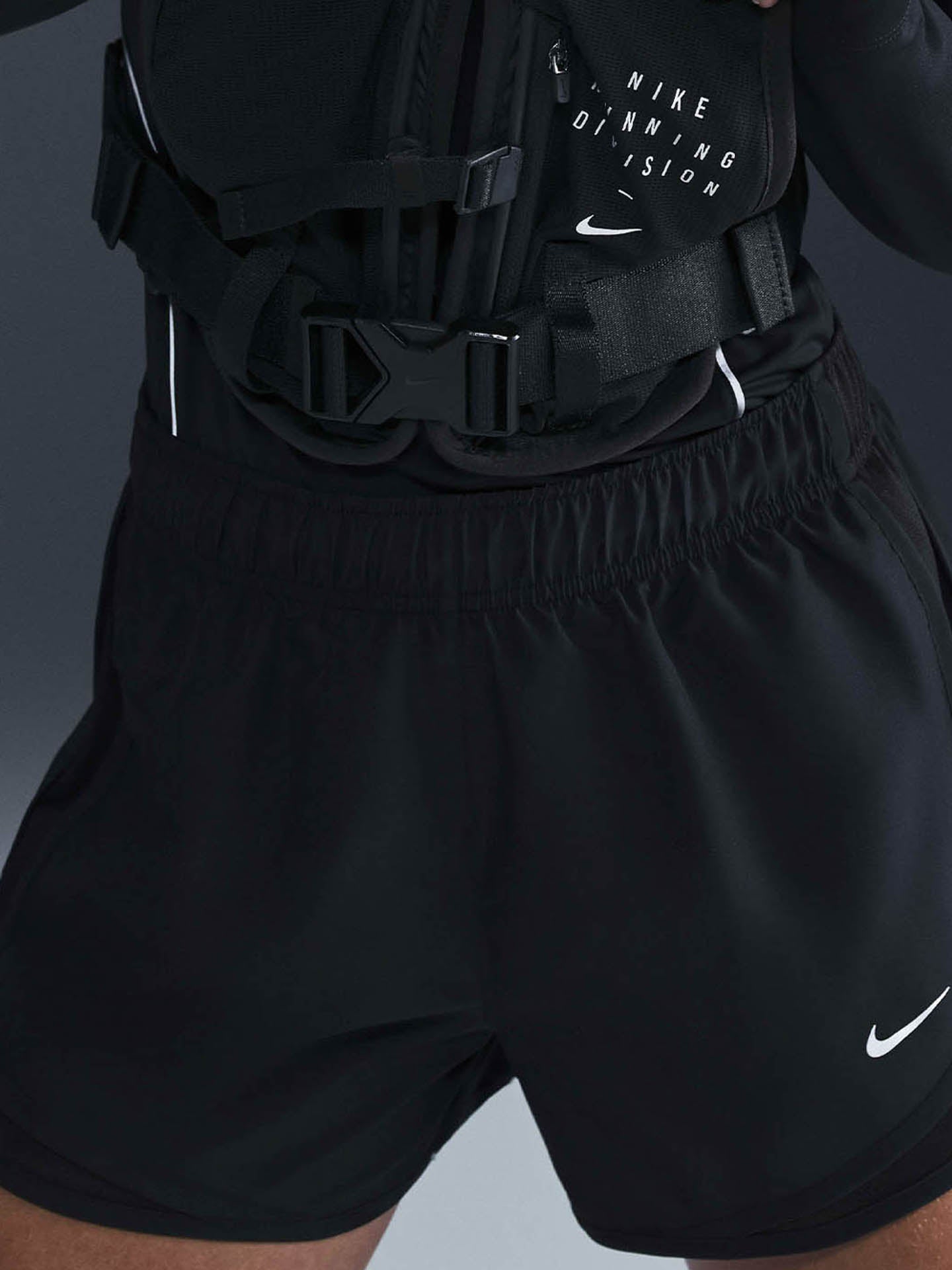 NIKE TEMPO WOMEN'S DRI-FIT MID-RISE
