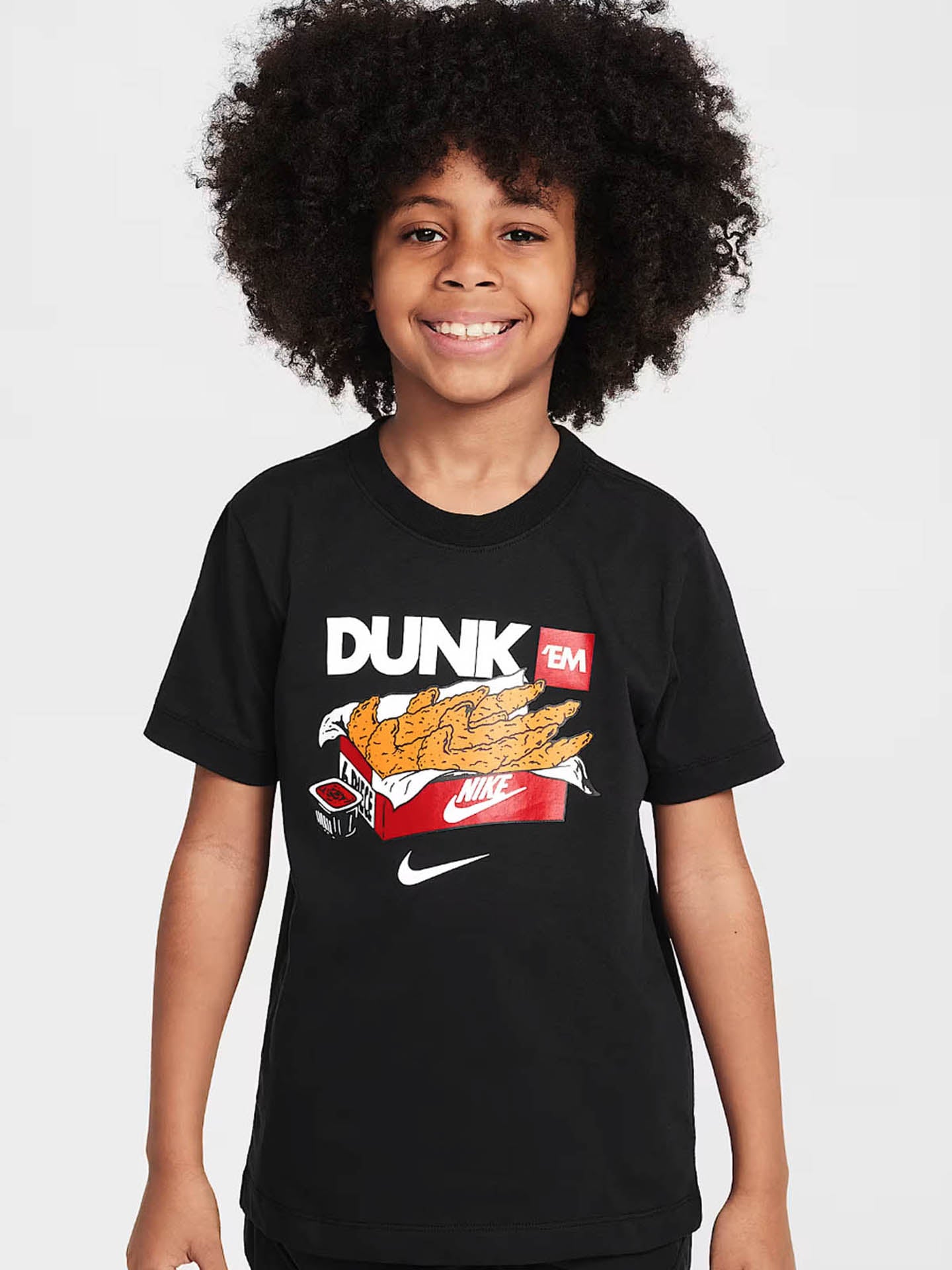 NIKE SPORTSWEAR BIG KIDS' T-SHIRT