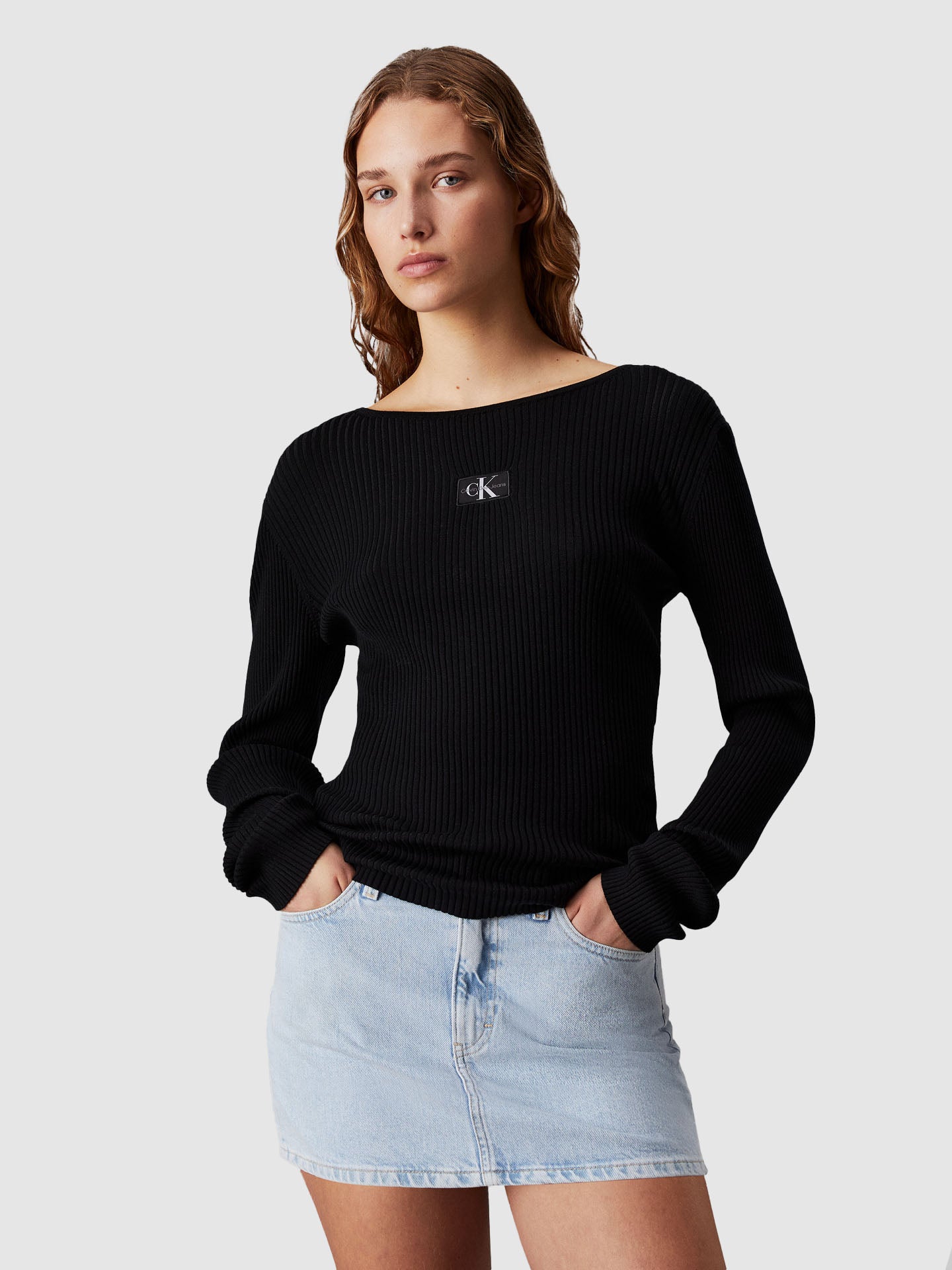 T-SHIRT ML LABEL TIGHT SWEATER