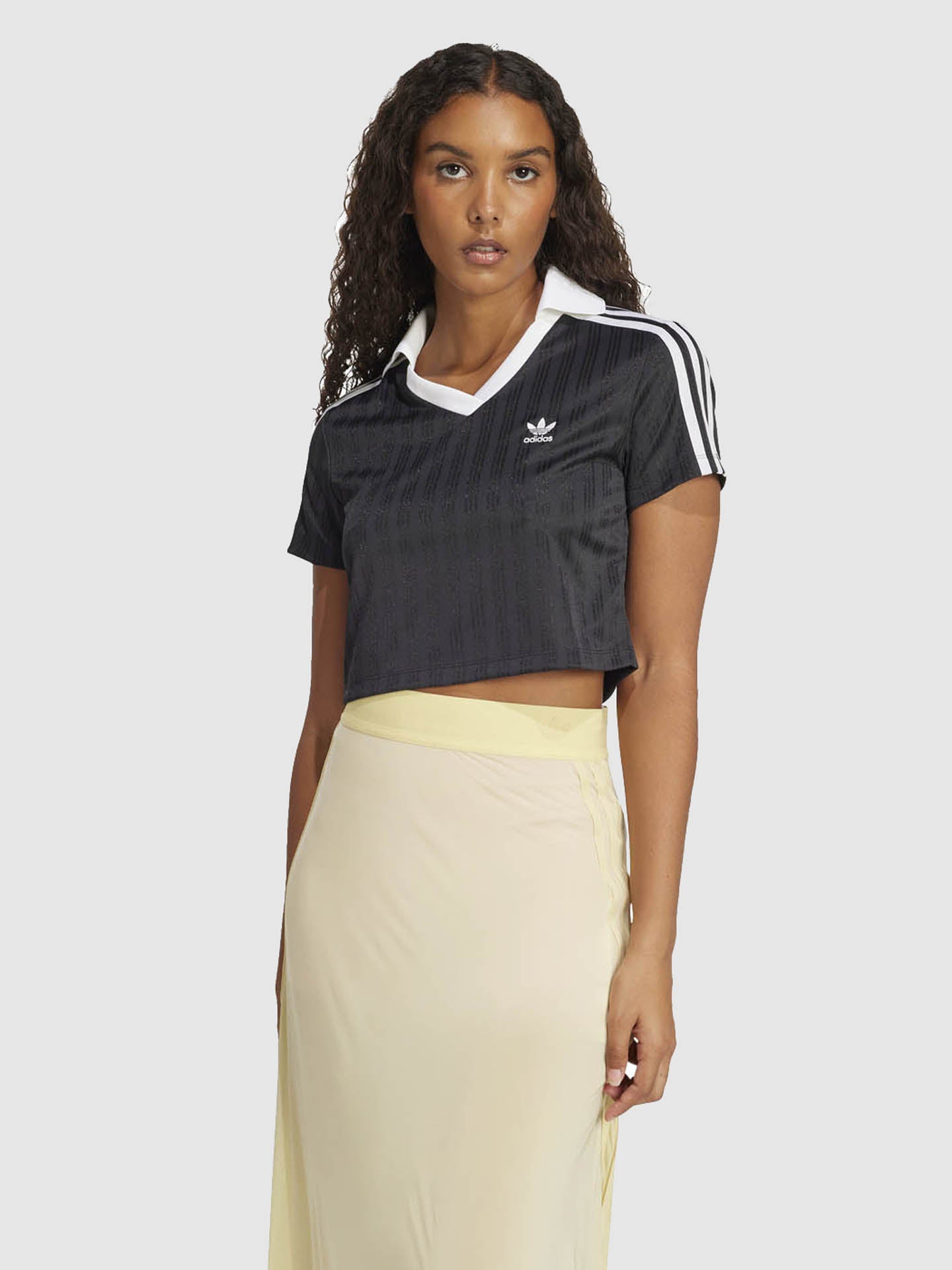 V-NECK POLO