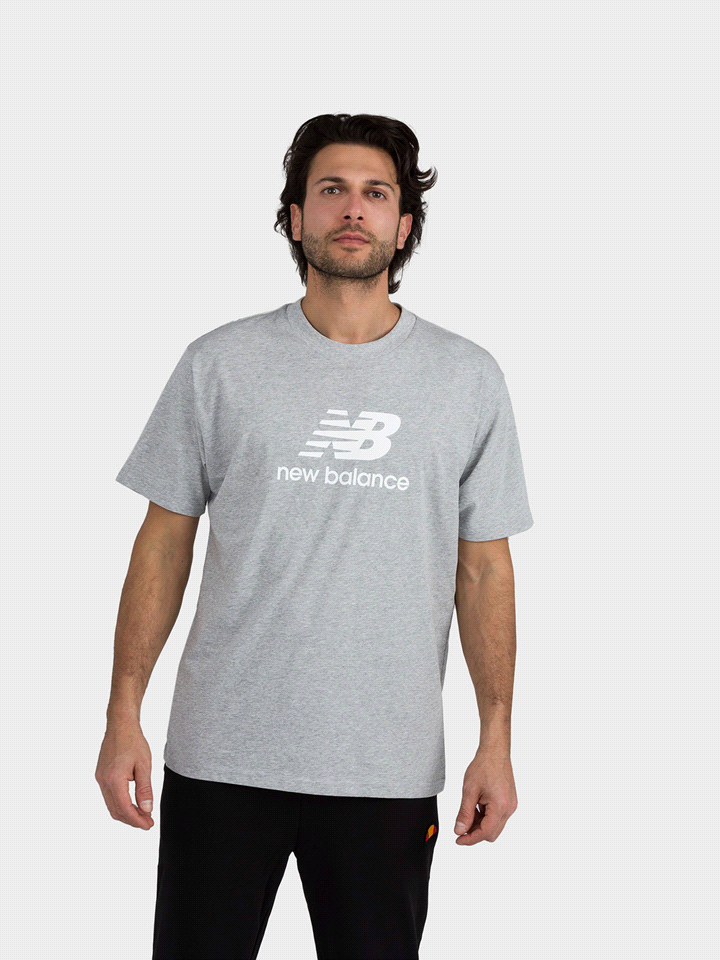 T-SHIRT ESSENTIAL STACKED LOGO 