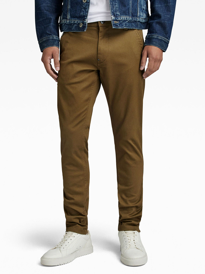 I pantaloni SKINNY CHINO 2.0 di G-STAR presentano una vestibilità aderente, dotati di una tasca portamonete sotto la tasca interna, che si aggiunge alle eleganti tasche a filetto sul retro. La vita me... 