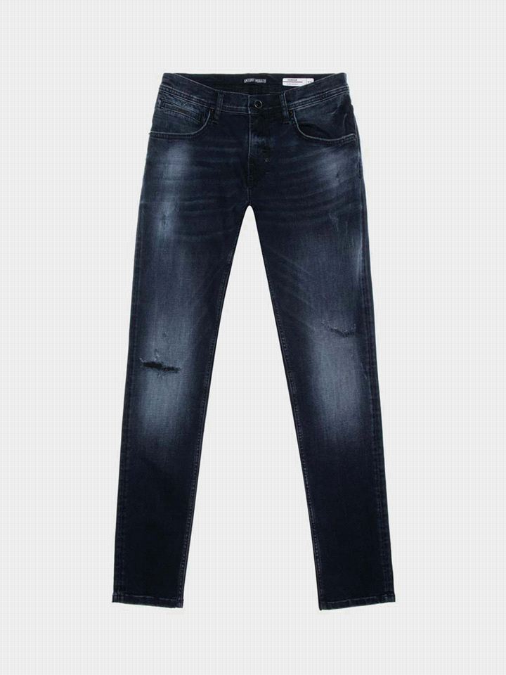 I jeans ANTONY MORATO GILMOUR sono realizzati in denim di cotone elasticizzato, e hanno un fit skinny dal lavaggio scuro, sfoggiando un effetto usurato e abrasioni per un tocco di personalità audace. ... 